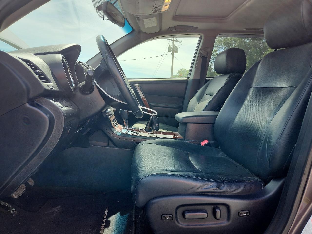 2012 TOYOTA HIGHLANDER