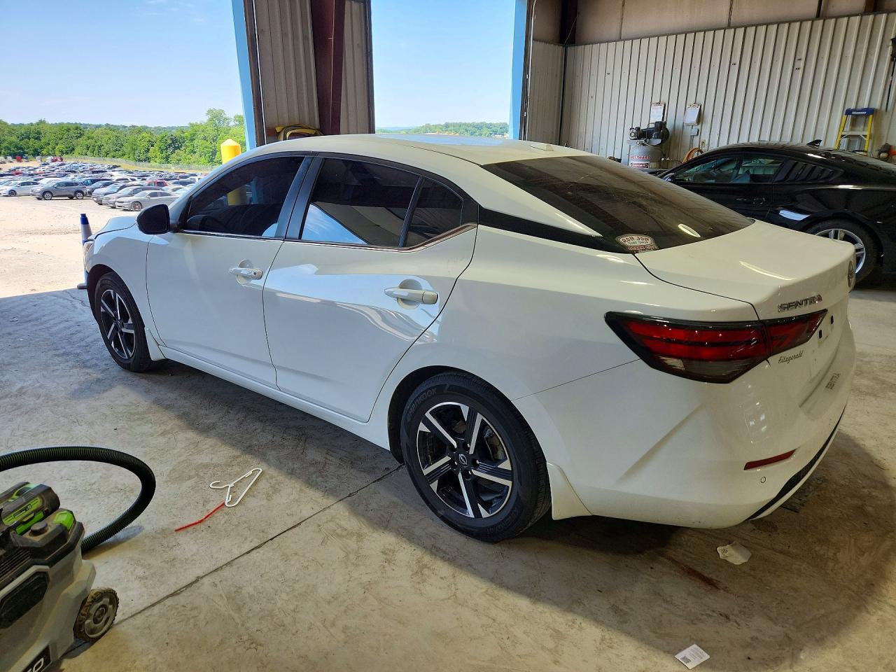 2025 NISSAN SENTRA