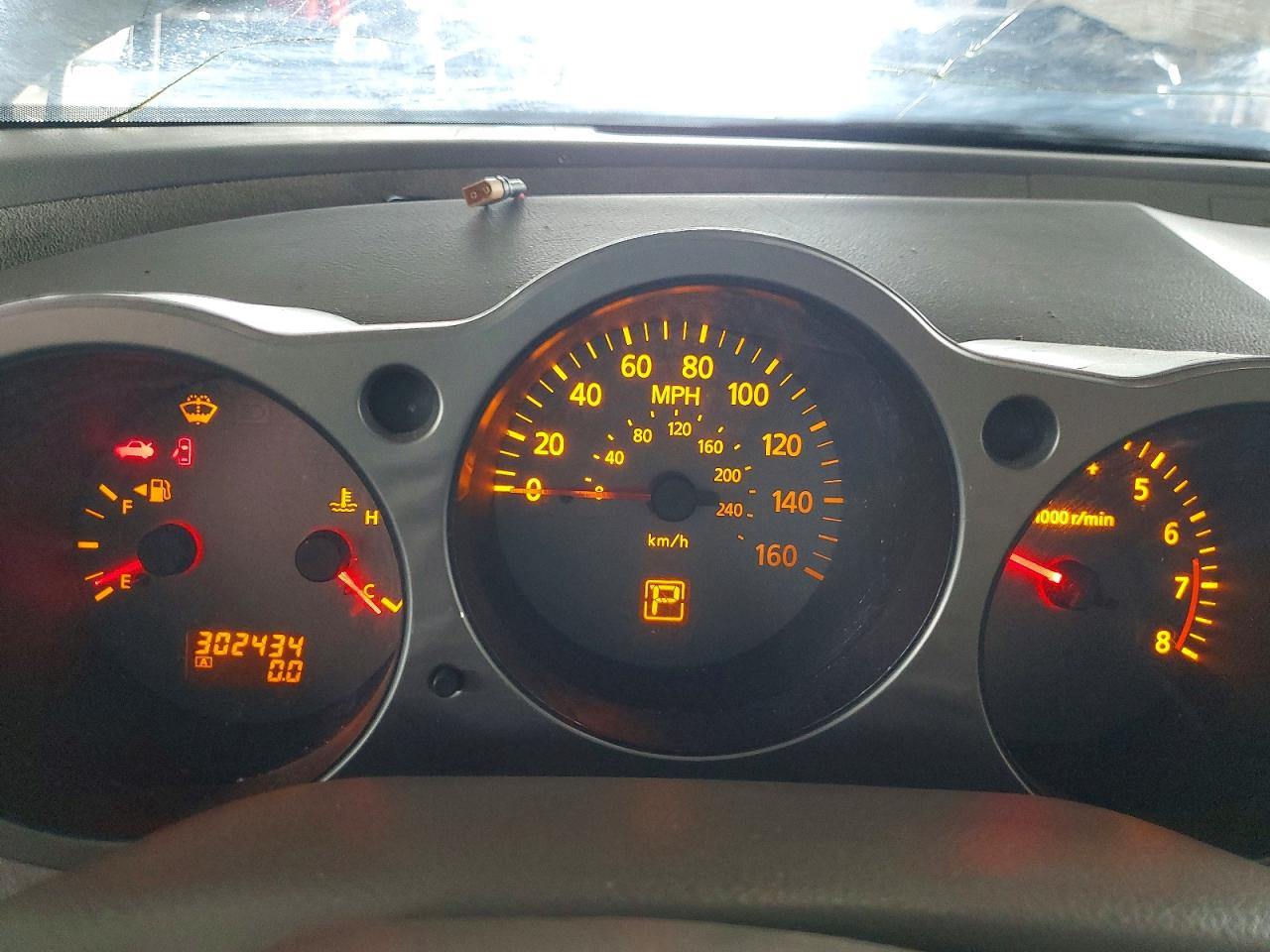 2004 NISSAN MAXIMA