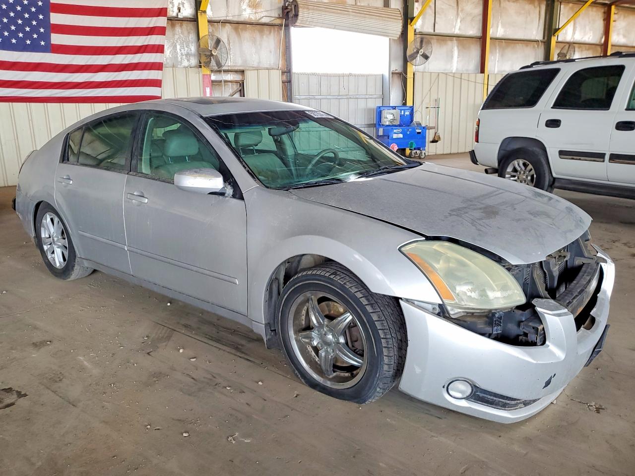2004 NISSAN MAXIMA