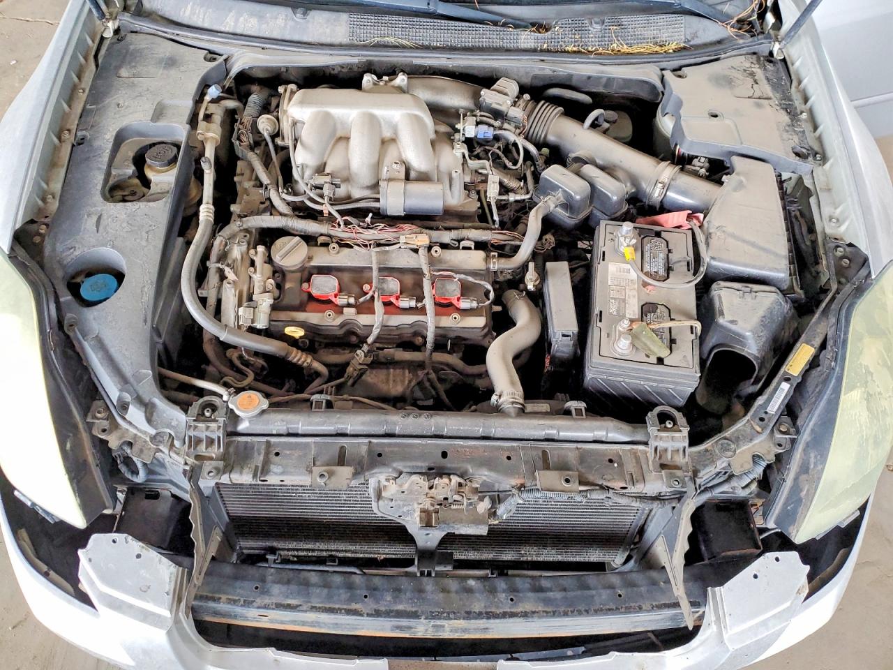 2004 NISSAN MAXIMA