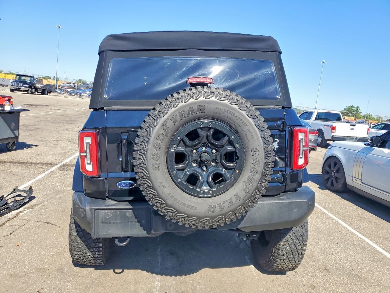 2023 FORD BRONCO