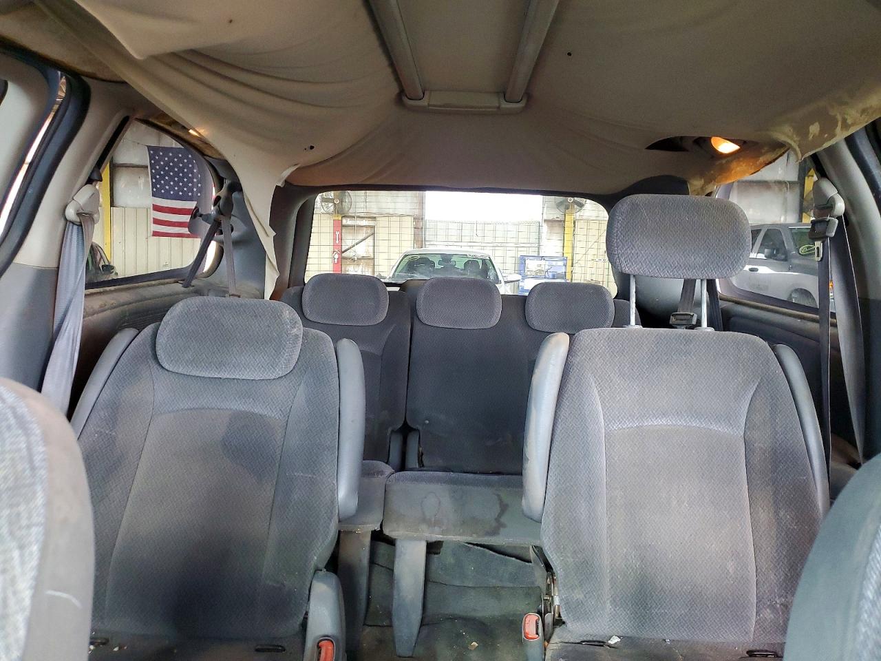 2005 DODGE CARAVAN