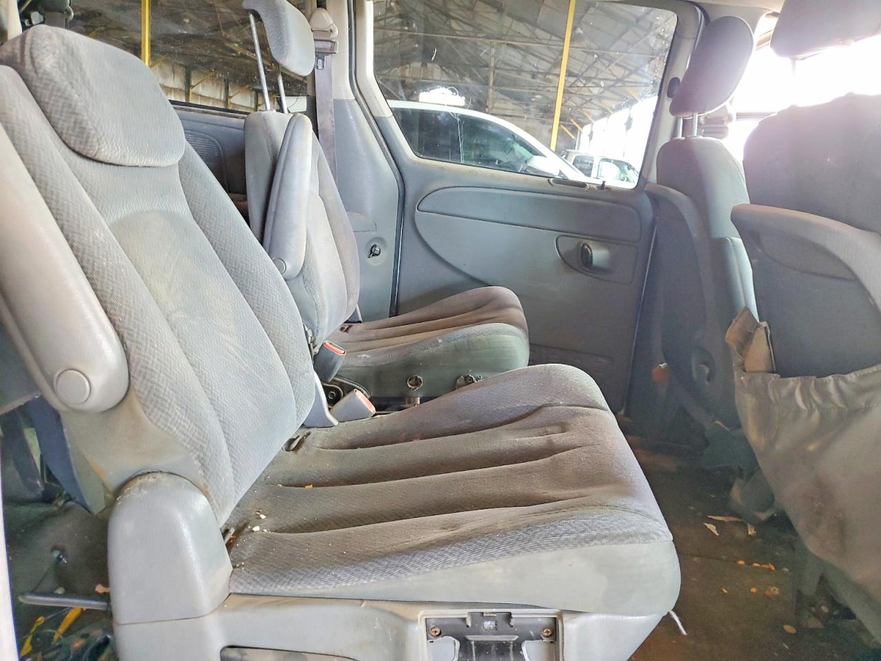 2005 DODGE CARAVAN