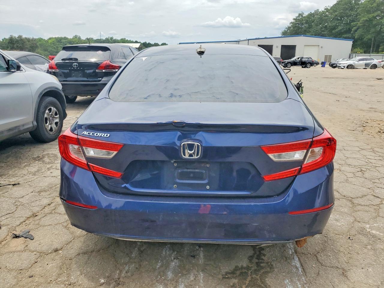 2018 HONDA ACCORD