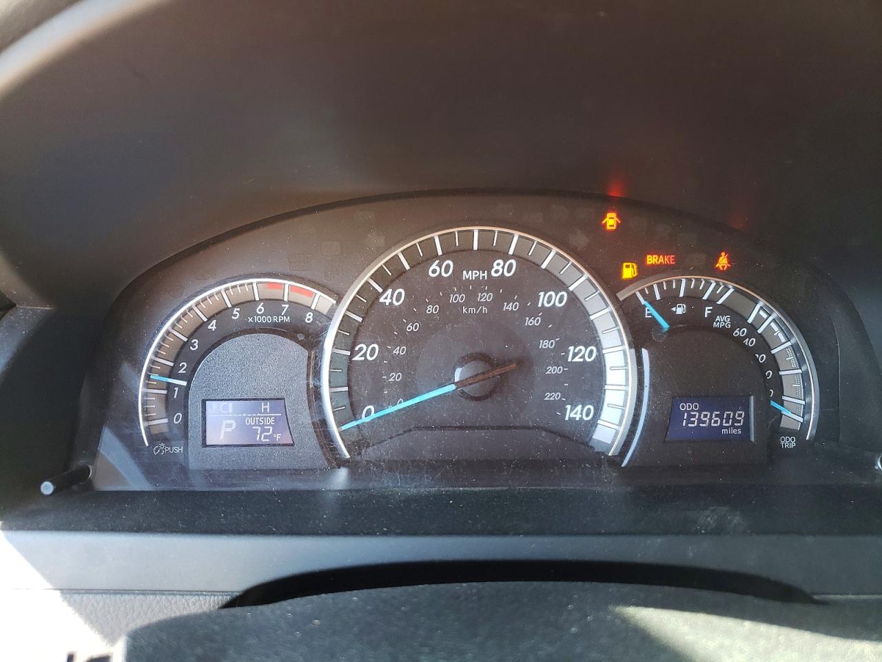 2014 TOYOTA CAMRY