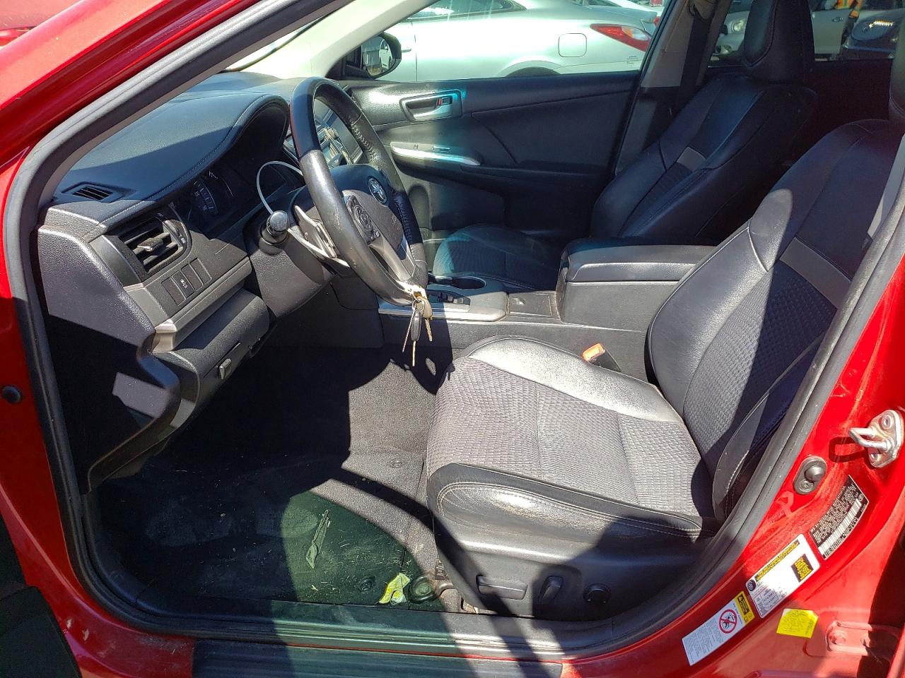 2014 TOYOTA CAMRY