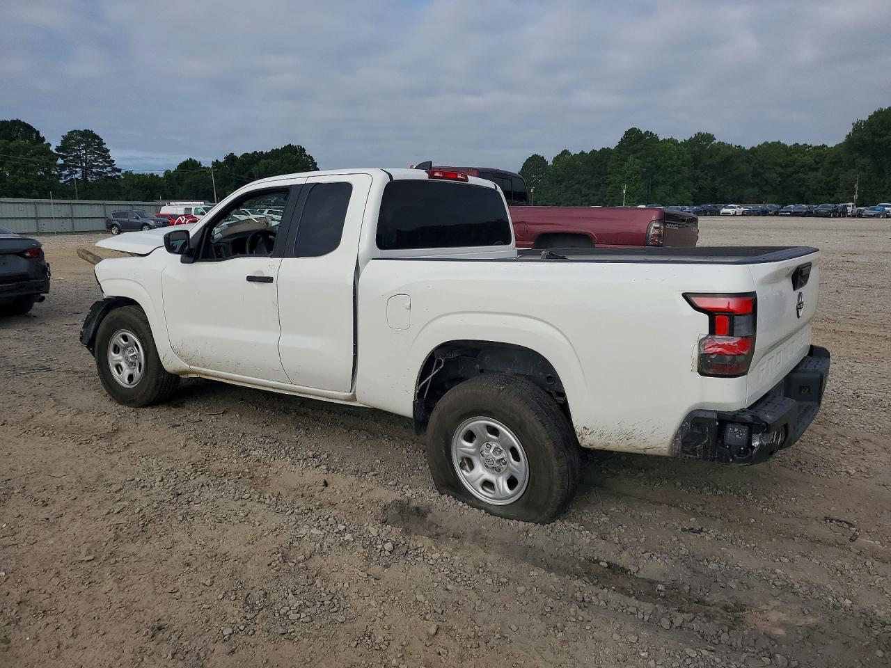 2023 NISSAN FRONTIER