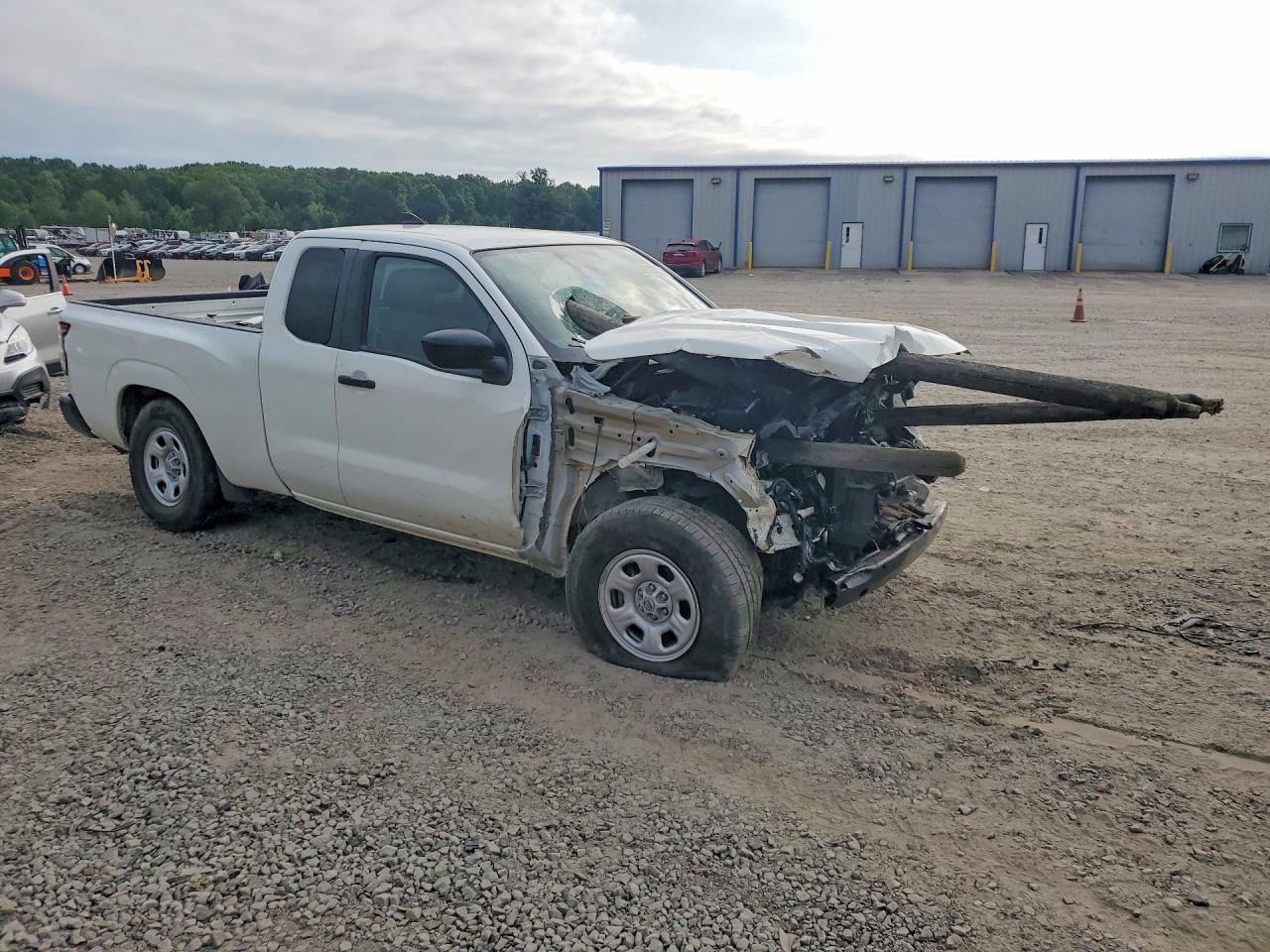 2023 NISSAN FRONTIER
