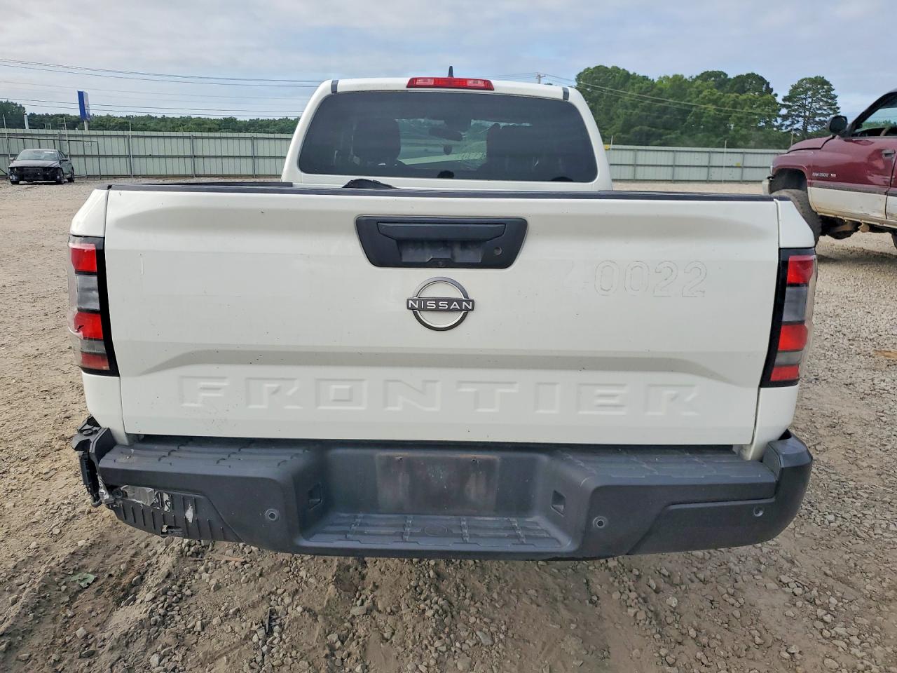2023 NISSAN FRONTIER