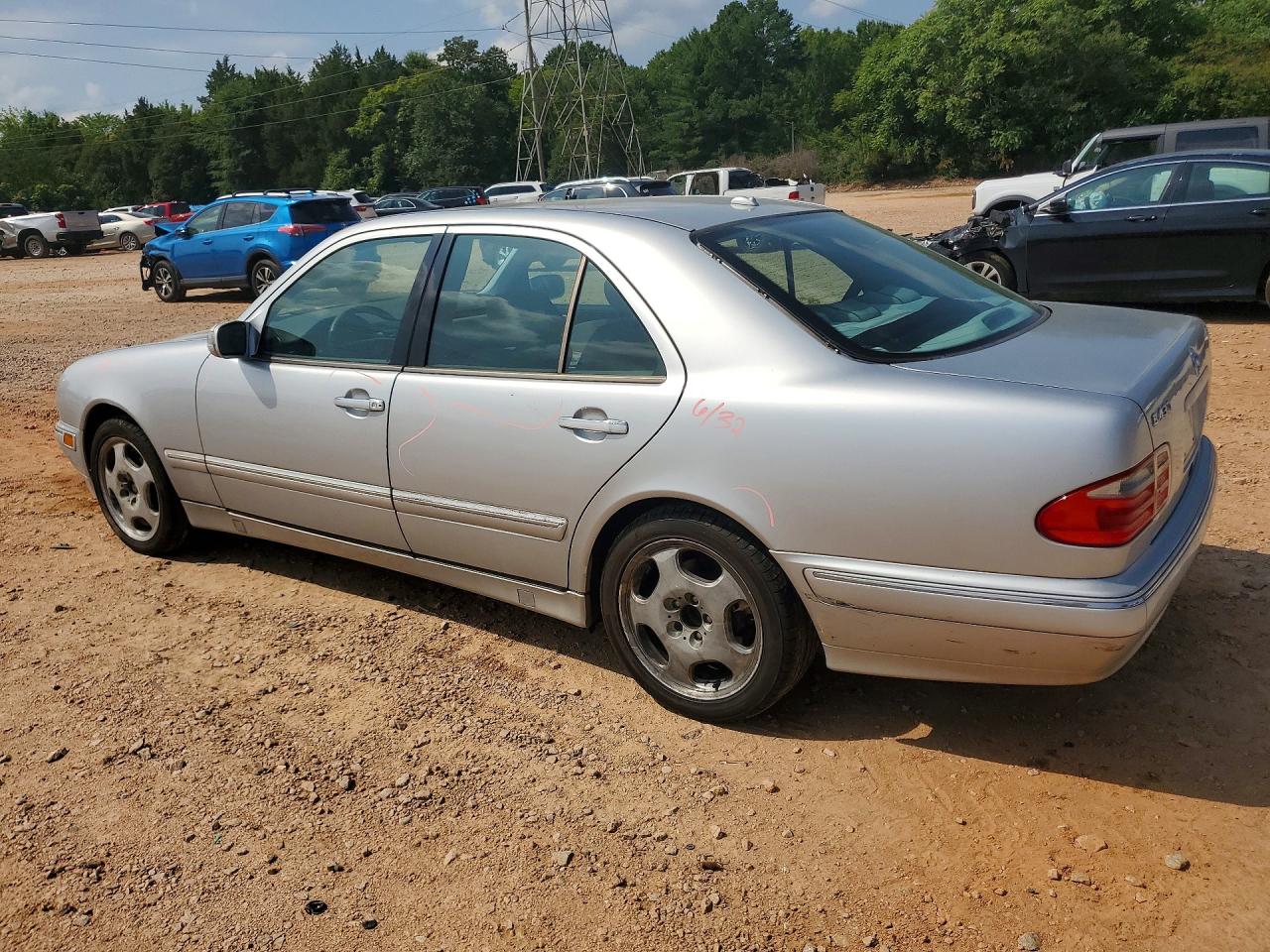 2000 MERCEDES-BENZ E-CLASS