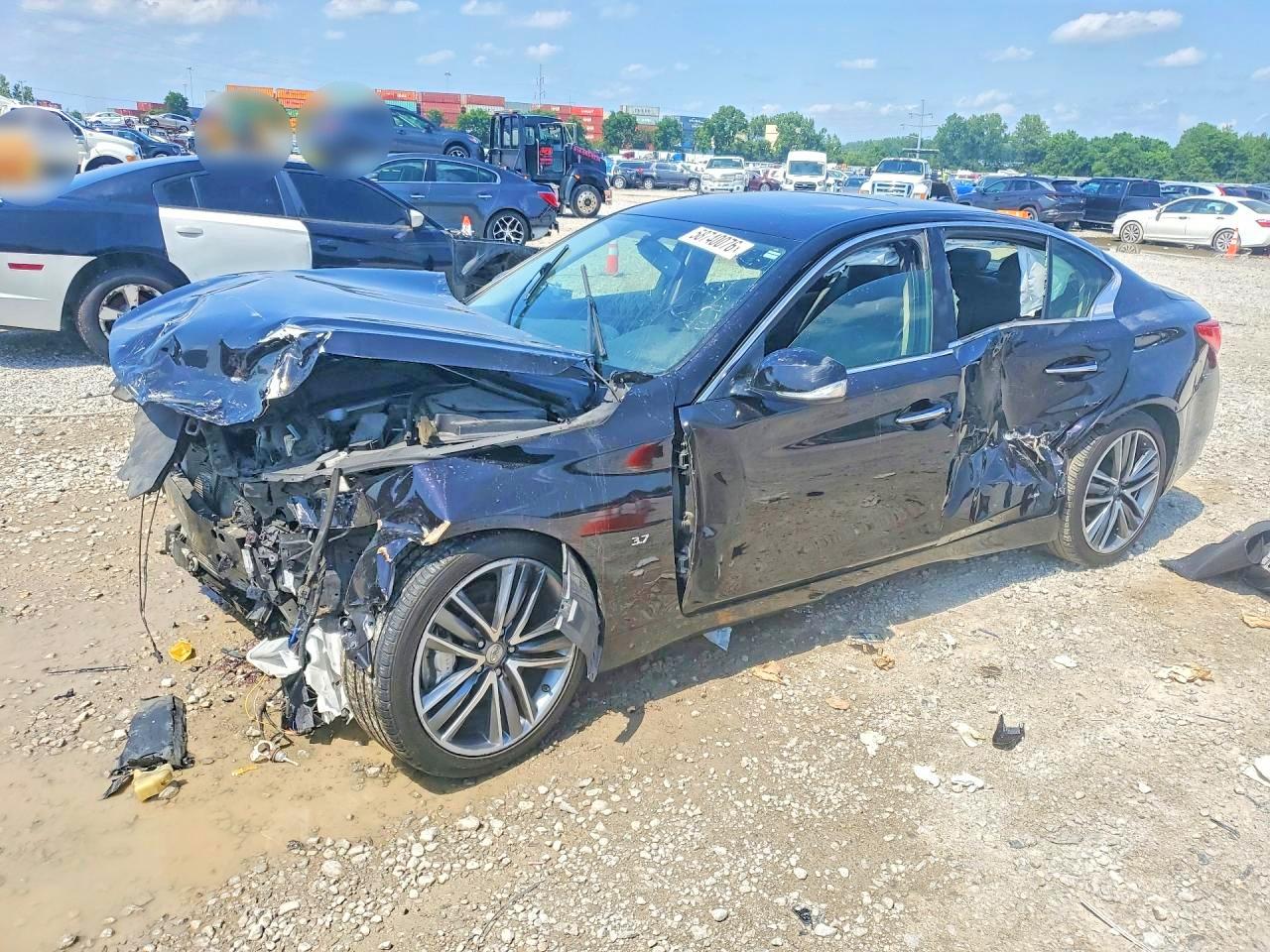 2014 INFINITI Q50