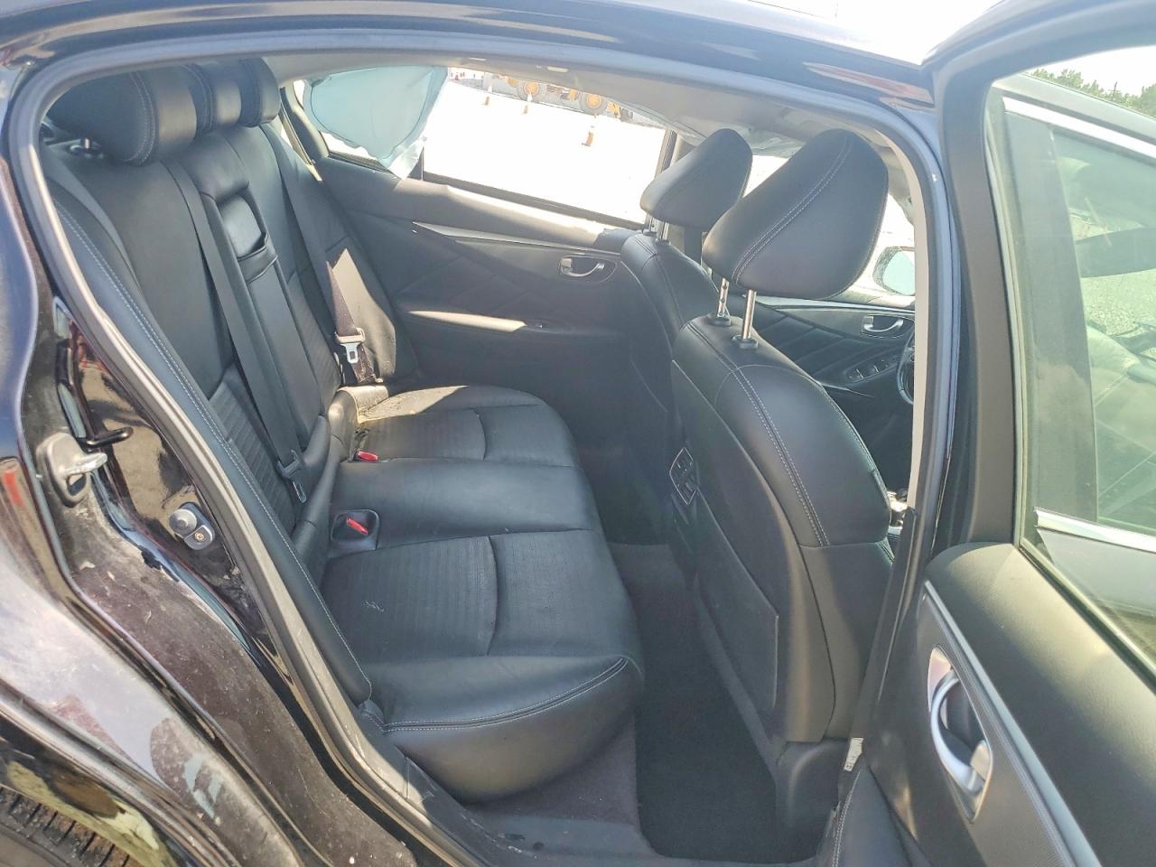 2014 INFINITI Q50