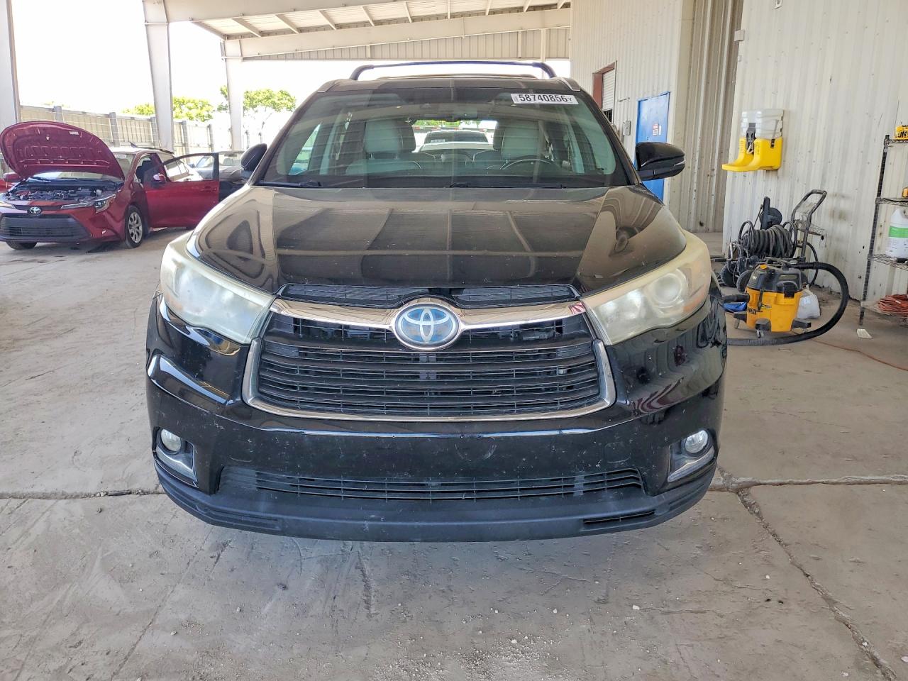 2016 TOYOTA HIGHLANDER