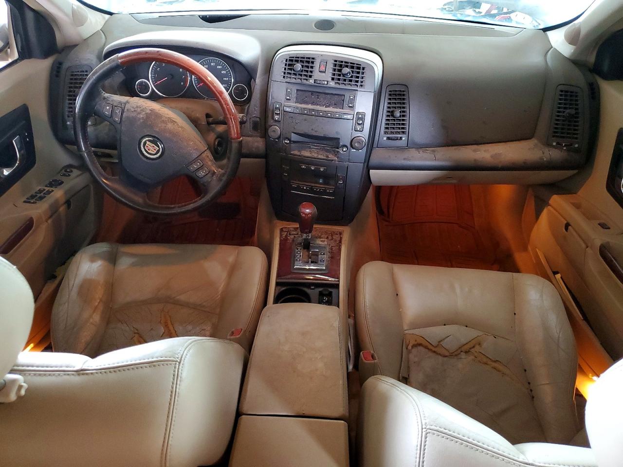 2005 CADILLAC SRX