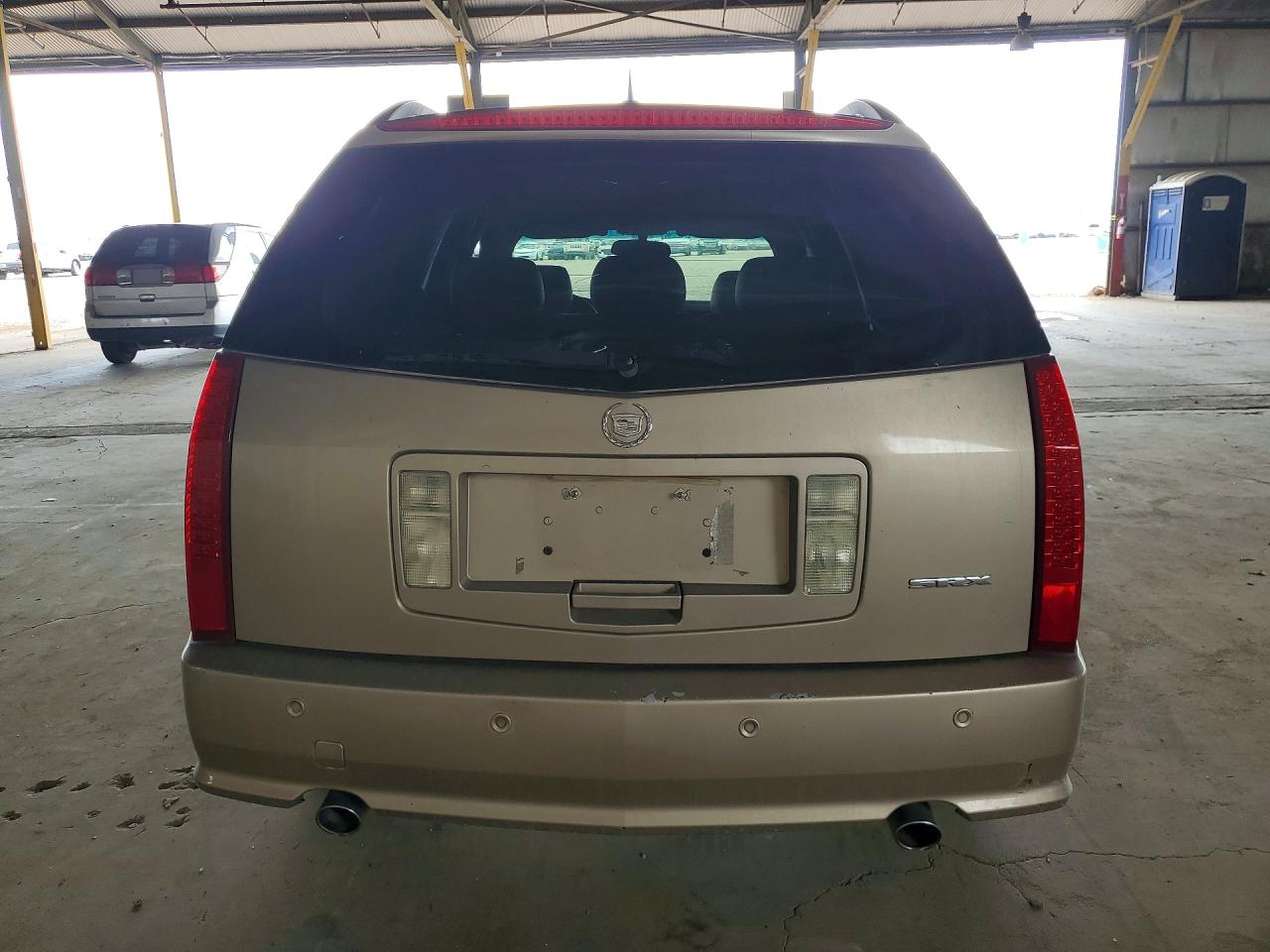 2005 CADILLAC SRX