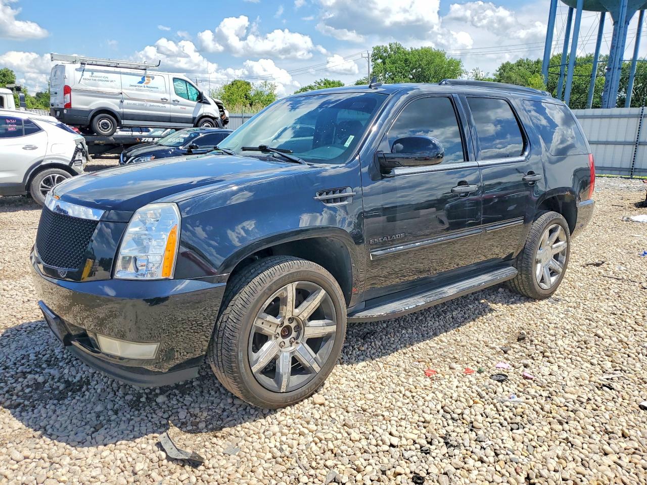 2012 CADILLAC ESCALADE