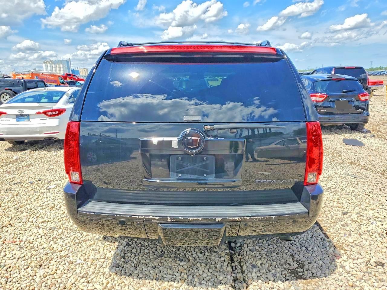 2012 CADILLAC ESCALADE