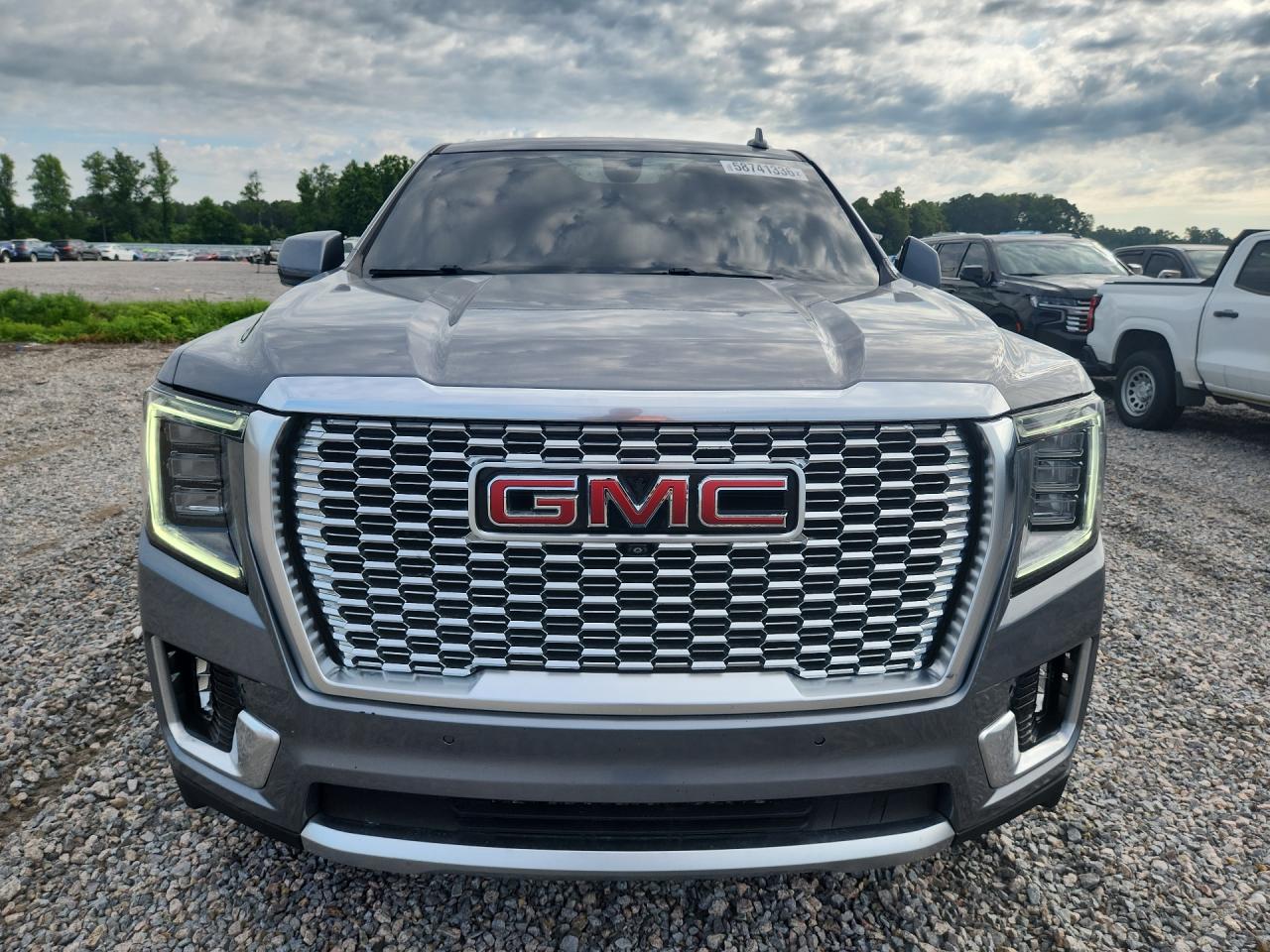2021 GMC YUKON