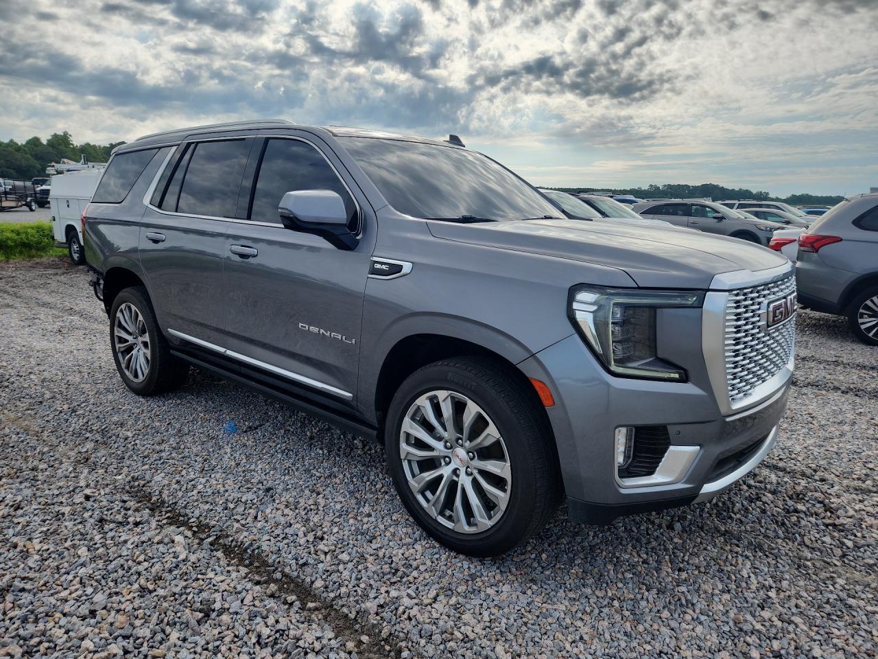 2021 GMC YUKON