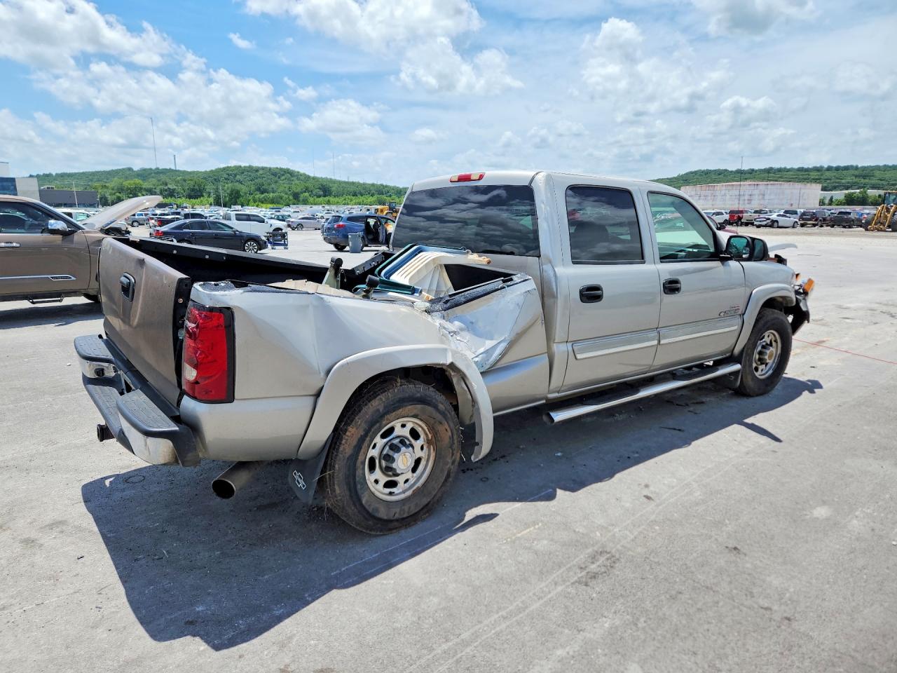 2004 CHEVROLET SILVERADO