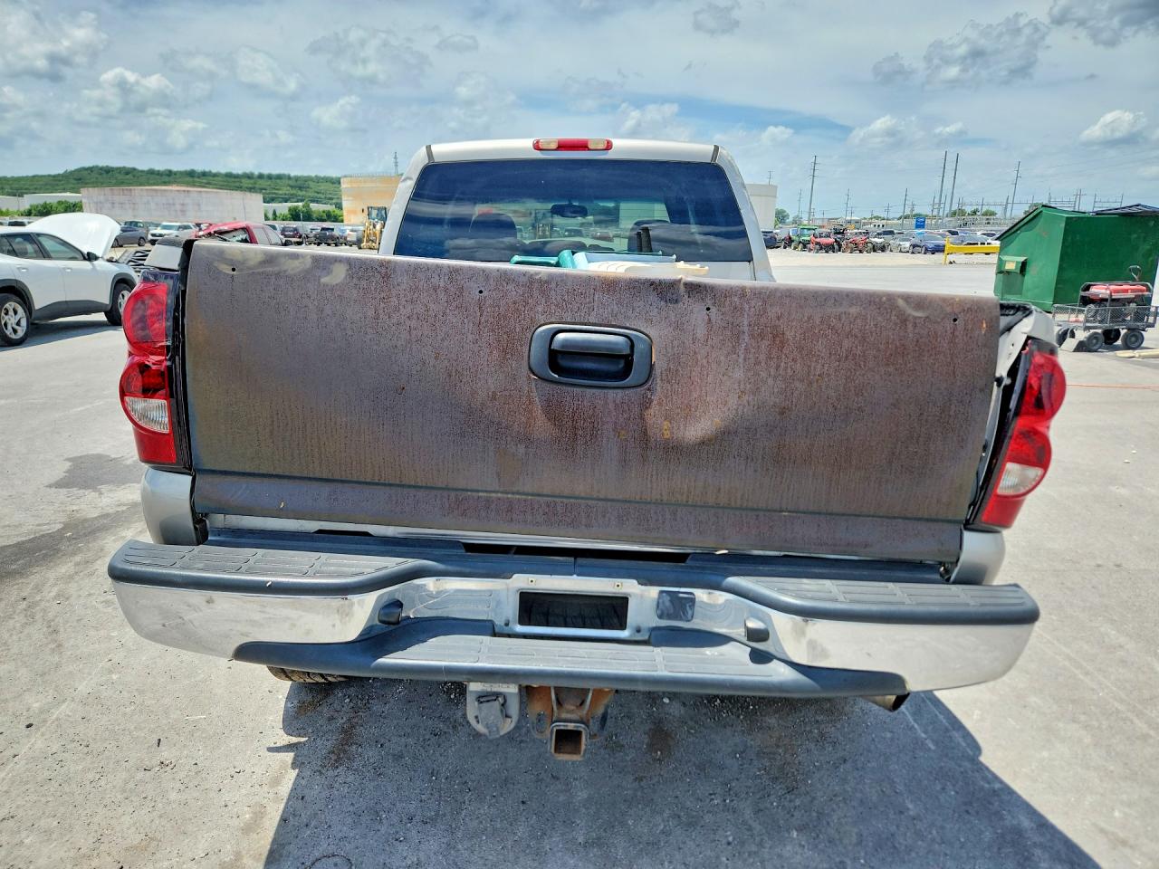 2004 CHEVROLET SILVERADO
