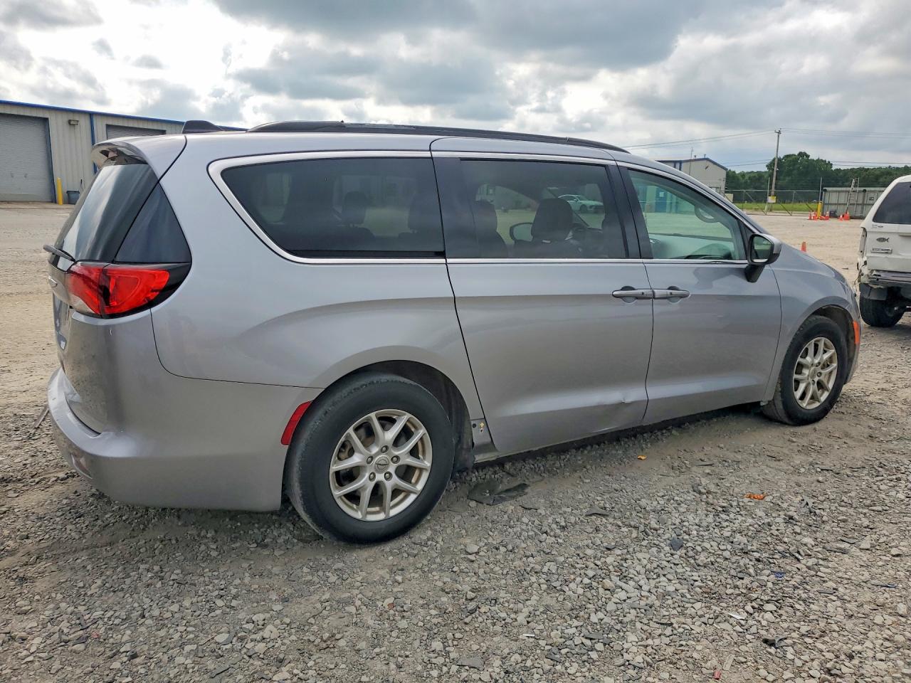 2021 CHRYSLER MINIVAN