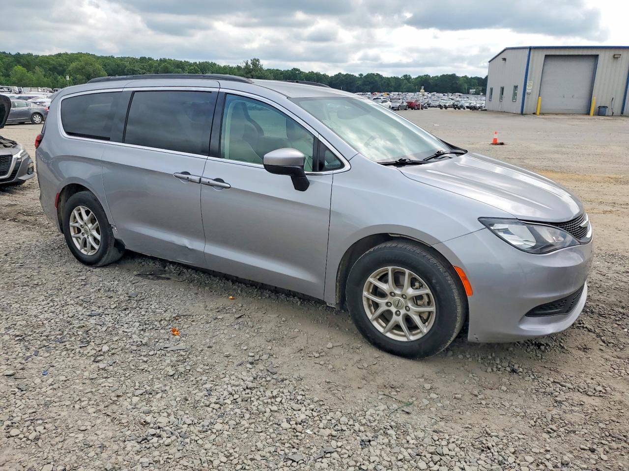 2021 CHRYSLER MINIVAN