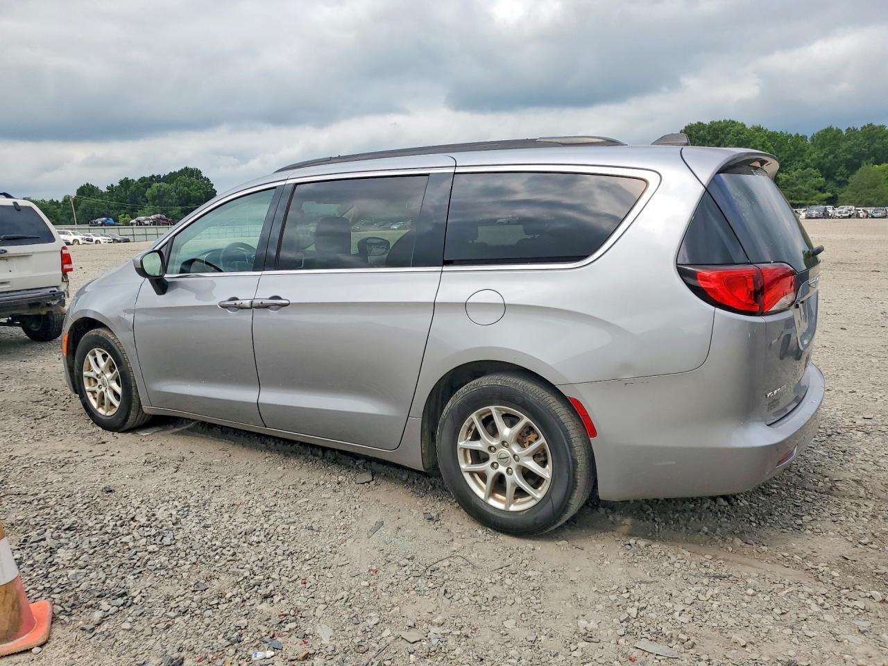 2021 CHRYSLER MINIVAN