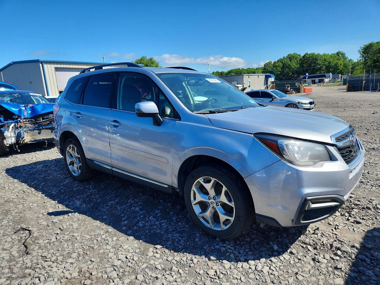 2017 SUBARU FORESTER