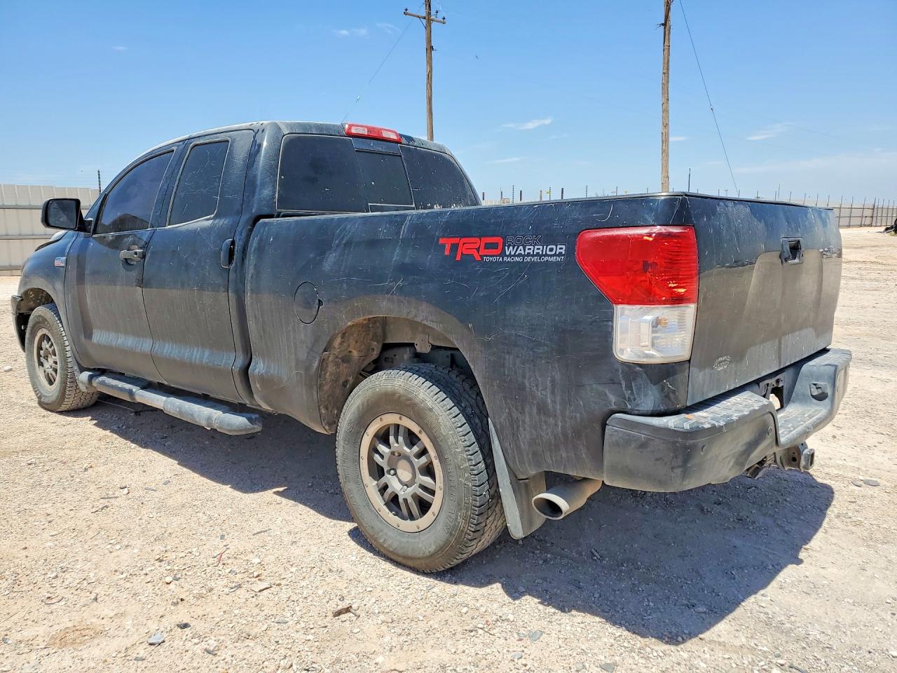 2011 TOYOTA TUNDRA