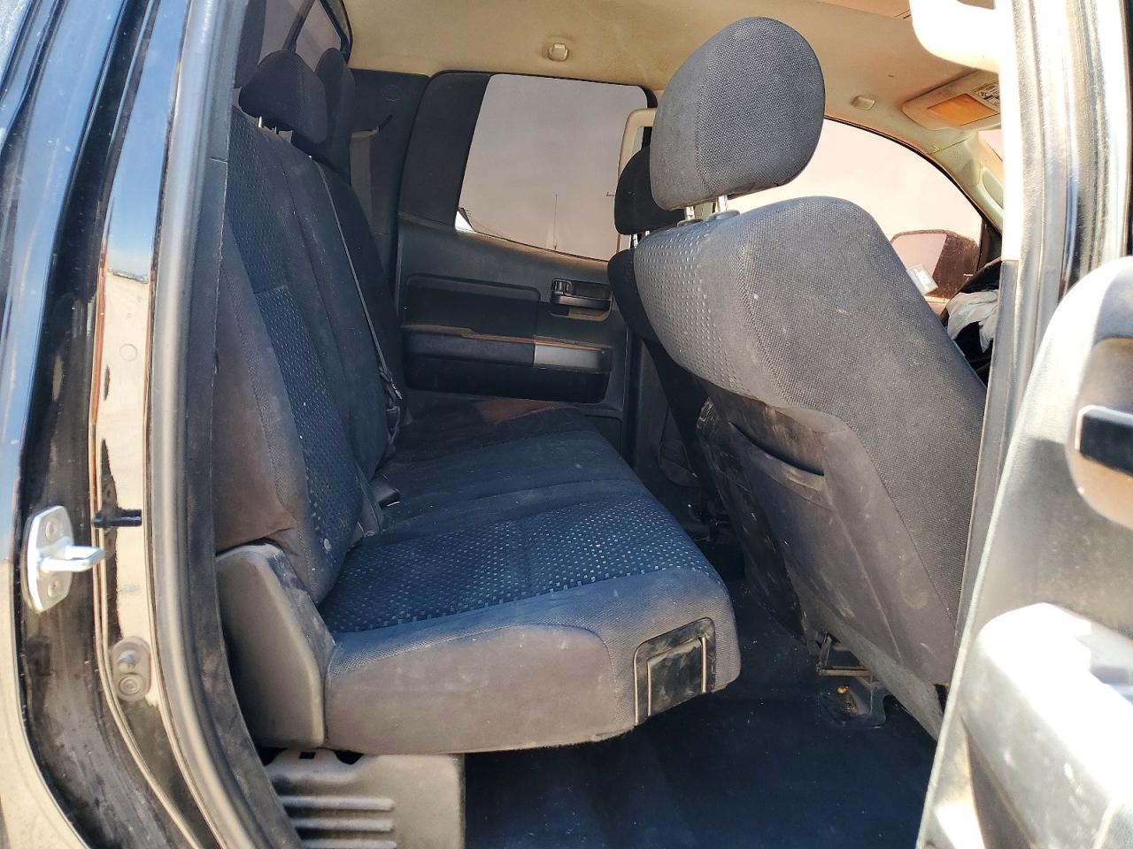 2011 TOYOTA TUNDRA