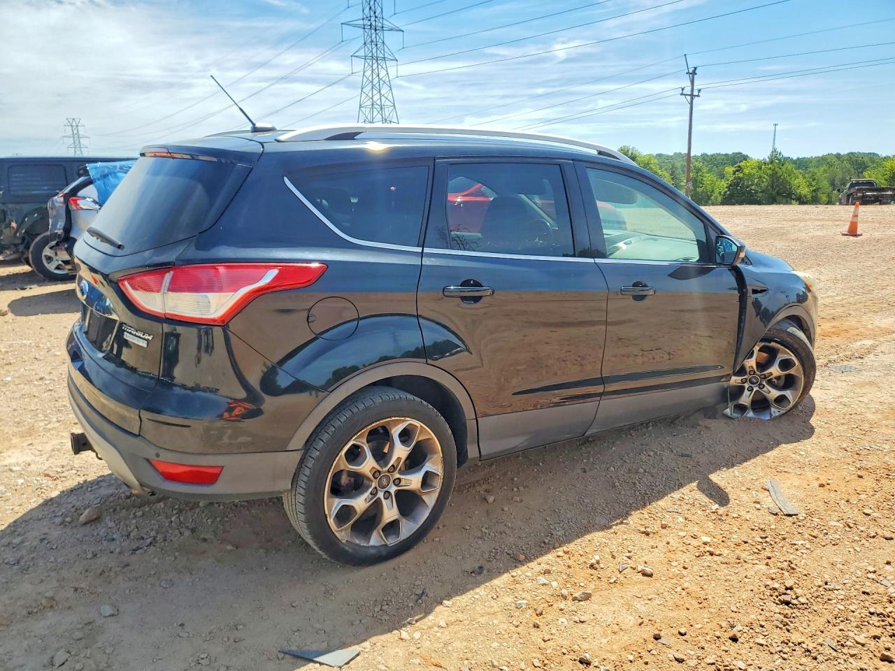 2016 FORD ESCAPE