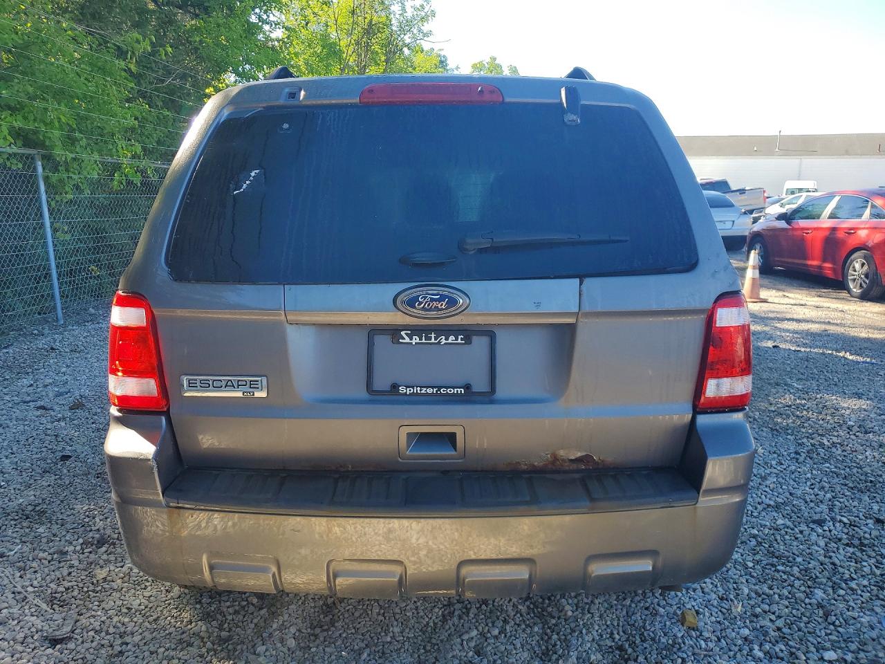 2011 FORD ESCAPE