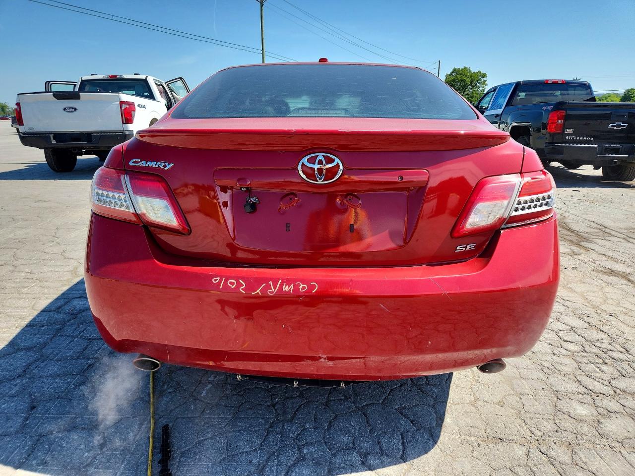 2010 TOYOTA CAMRY