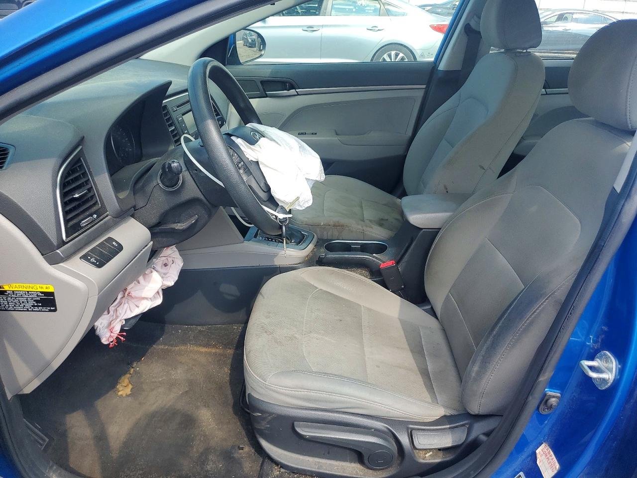 2017 HYUNDAI ELANTRA