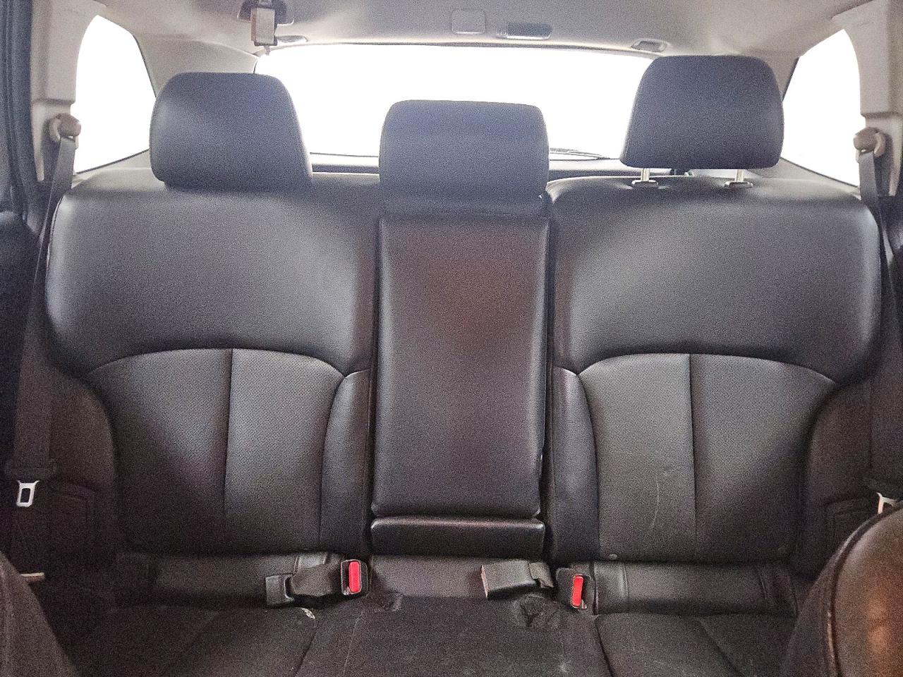 2011 SUBARU OUTBACK