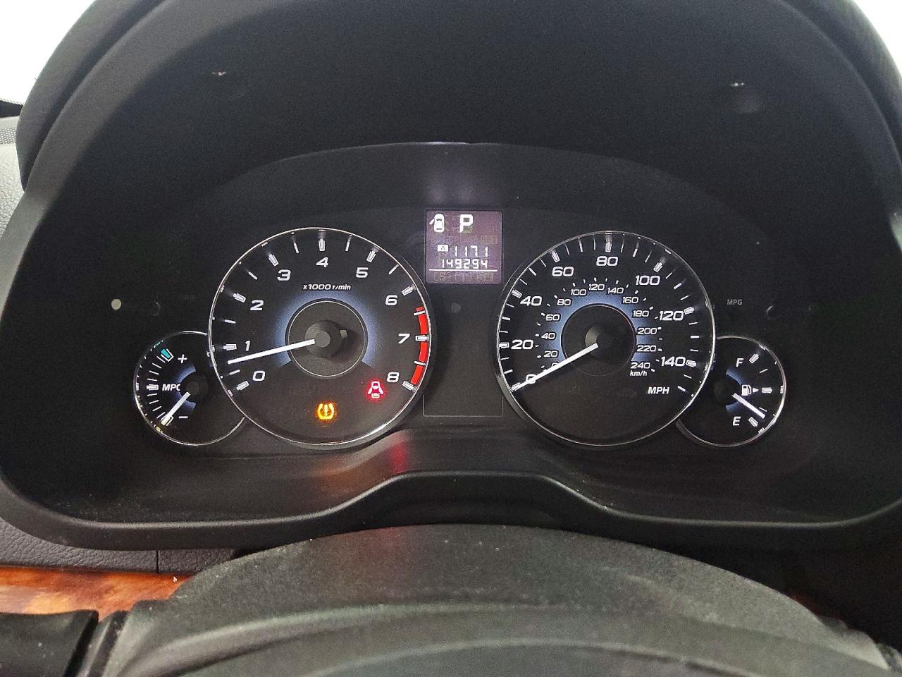 2011 SUBARU OUTBACK
