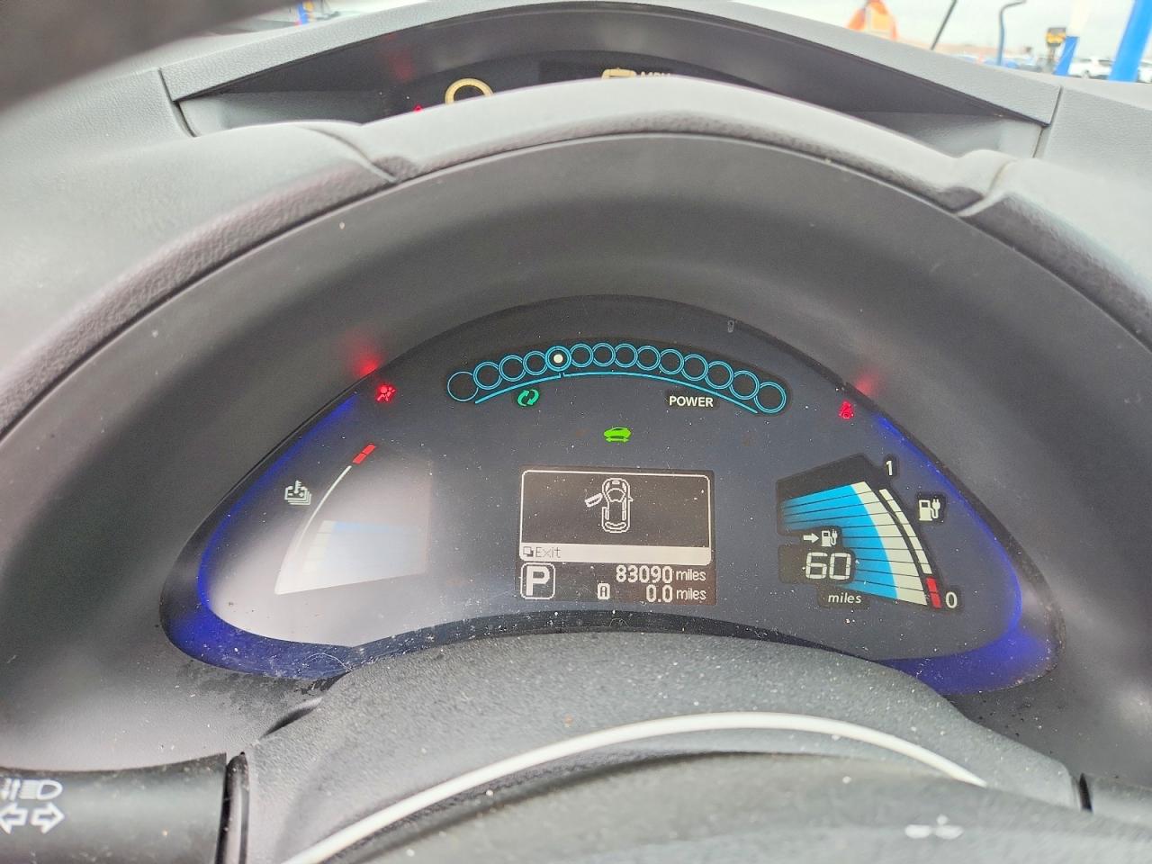 2015 NISSAN LEAF