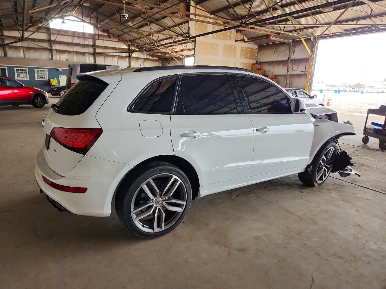 2015 AUDI SQ5