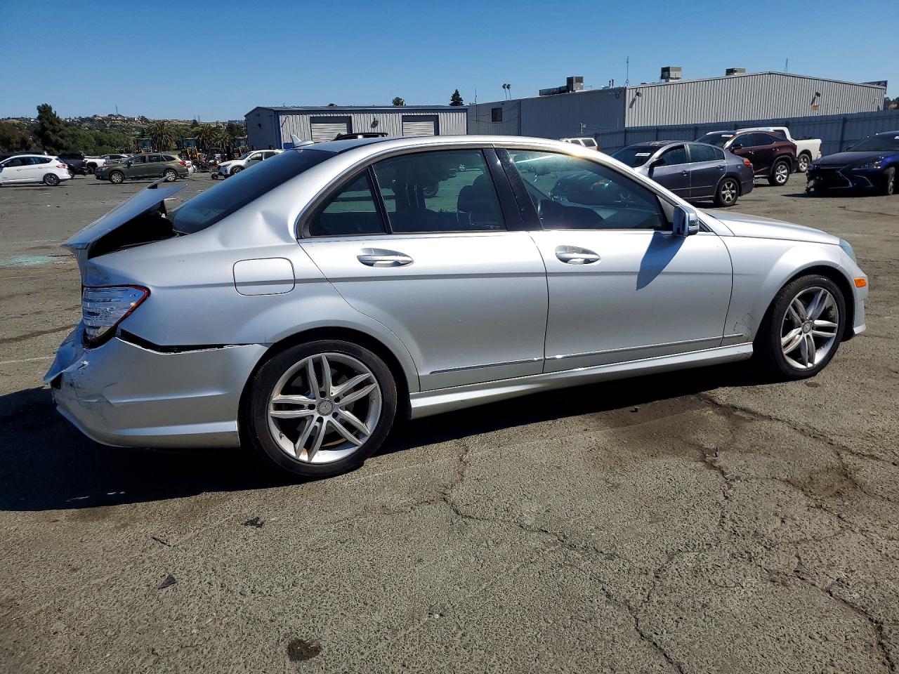 2014 MERCEDES-BENZ C-CLASS