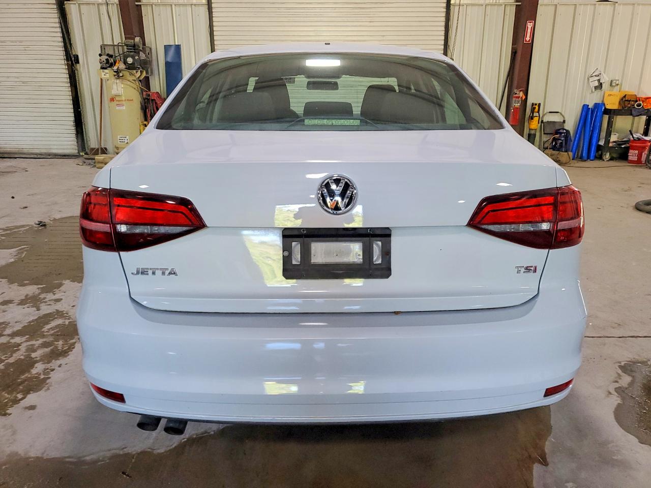 2017 VOLKSWAGEN JETTA