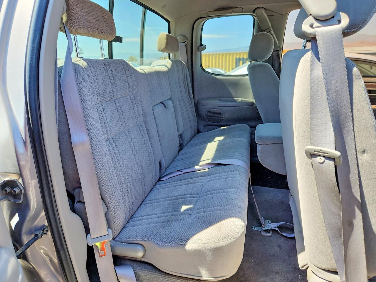 2001 TOYOTA TUNDRA