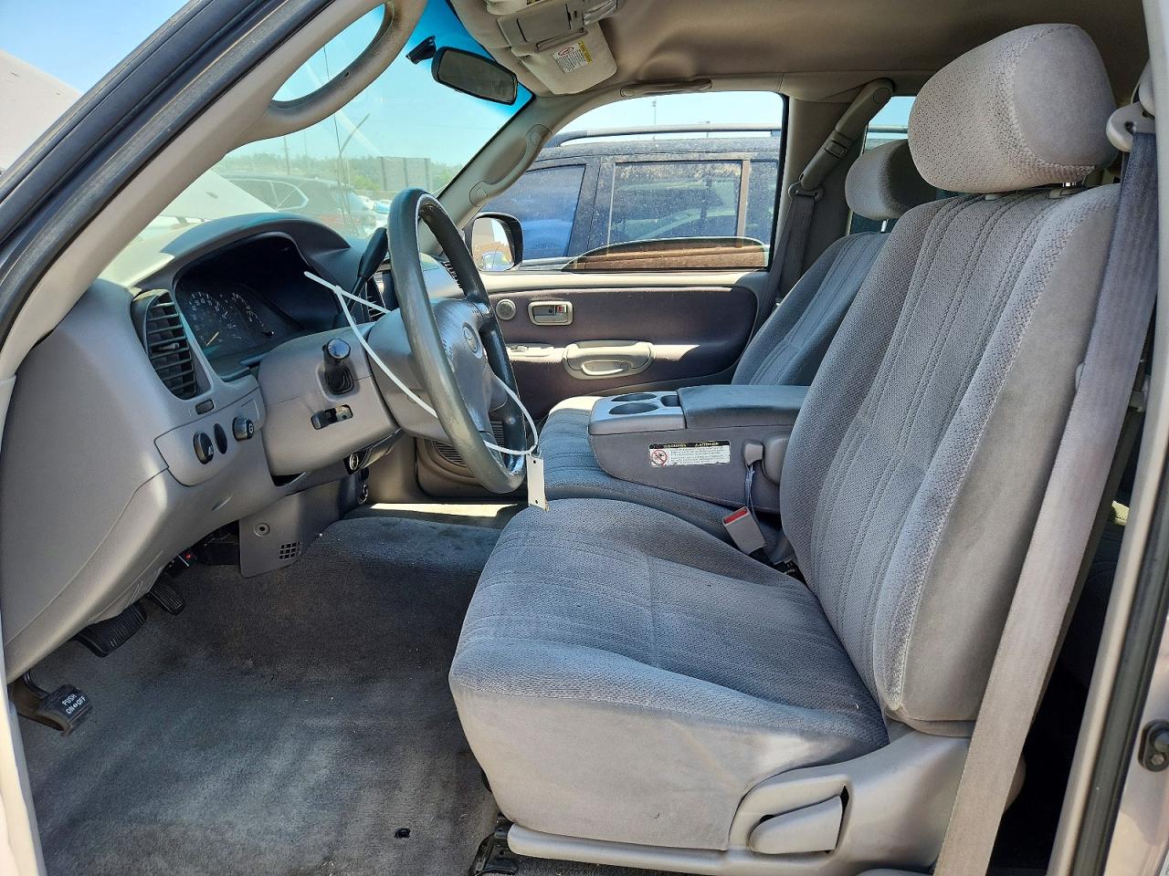 2001 TOYOTA TUNDRA