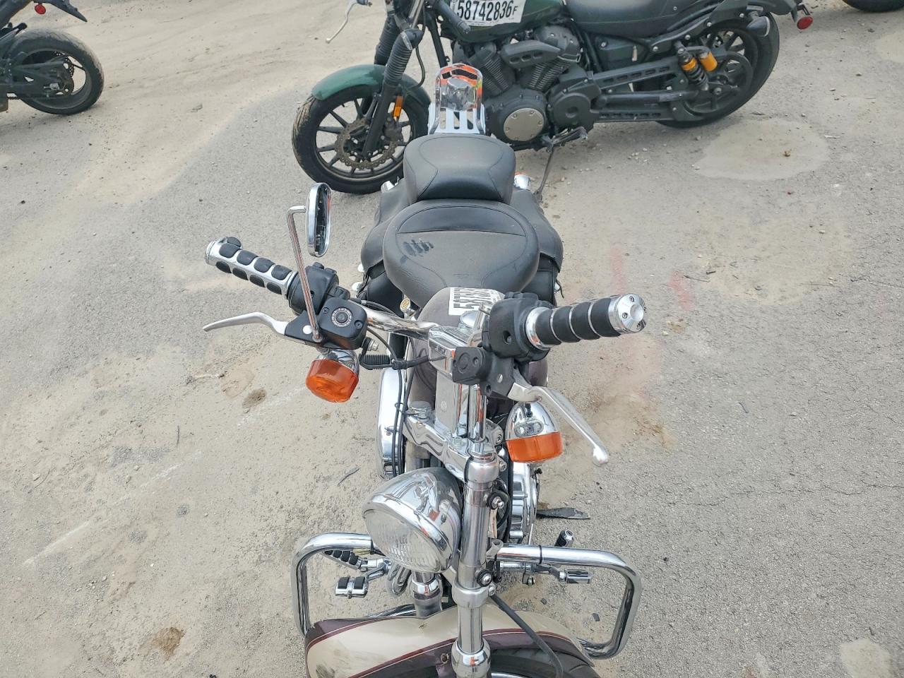 1998 HARLEY-DAVIDSON SPRTSTR120