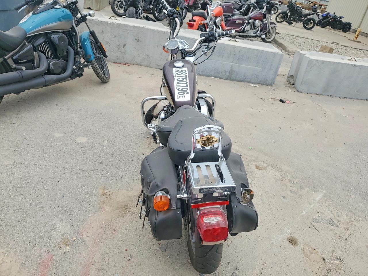 1998 HARLEY-DAVIDSON SPRTSTR120