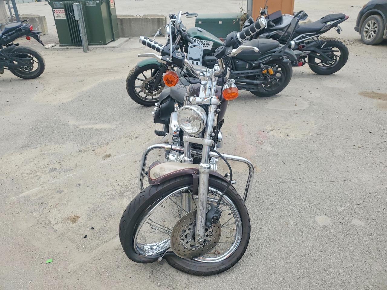 1998 HARLEY-DAVIDSON SPRTSTR120