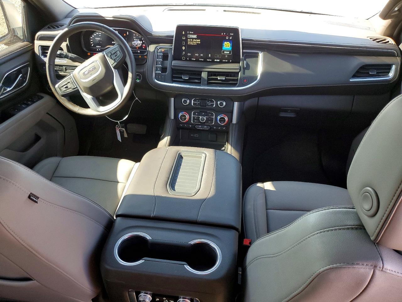 2023 GMC YUKON