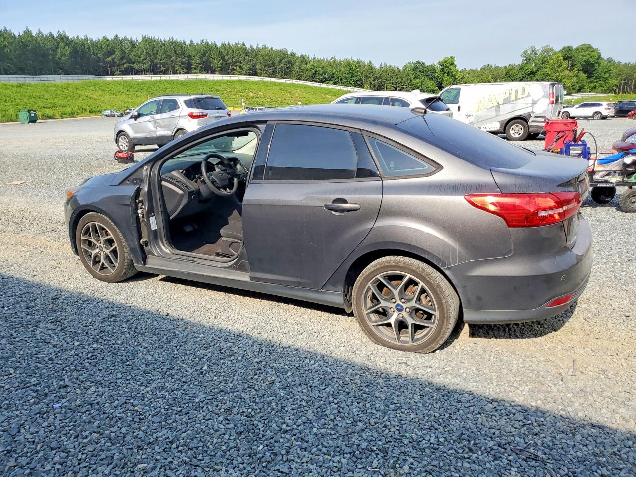2017 FORD FOCUS