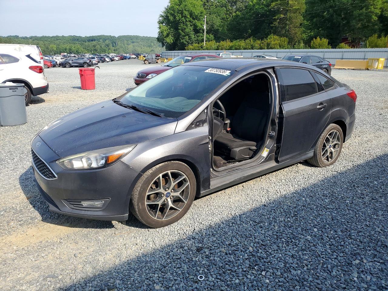 2017 FORD FOCUS